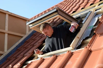 Pose de fenêtres de toit Velux à Chaignes